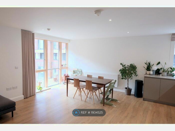 2 Bedroom Flat To Rent In Barry Blandford Way, London, E3