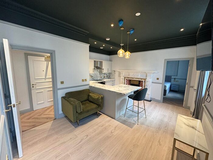 2 Bedroom Apartment To Rent In Collingwood Street, Newcastle Upon Tyne, NE1