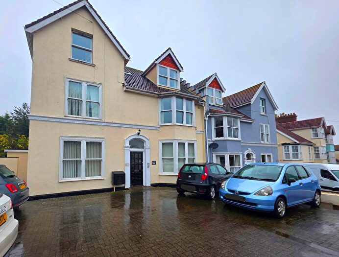 1 Bedroom Flat To Rent In St. Andrews Road, Paignton, TQ4