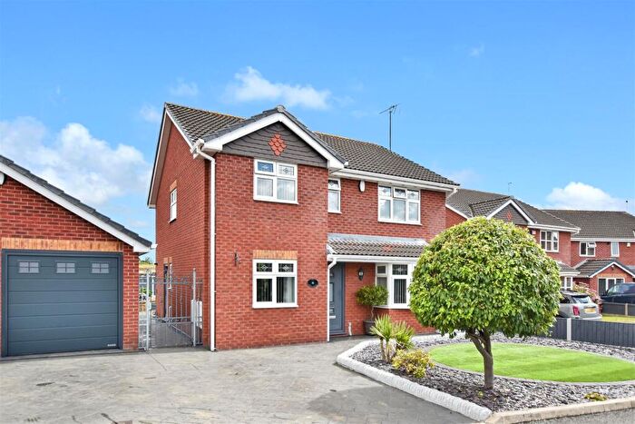 4 Bedroom Detached House For Sale In Berse Gardens, Berse Road, Caego, LL11