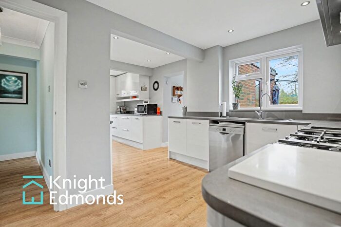 5 Bedroom Detached House For Sale In Franklin Drive, Weavering, Maidstone, ME14