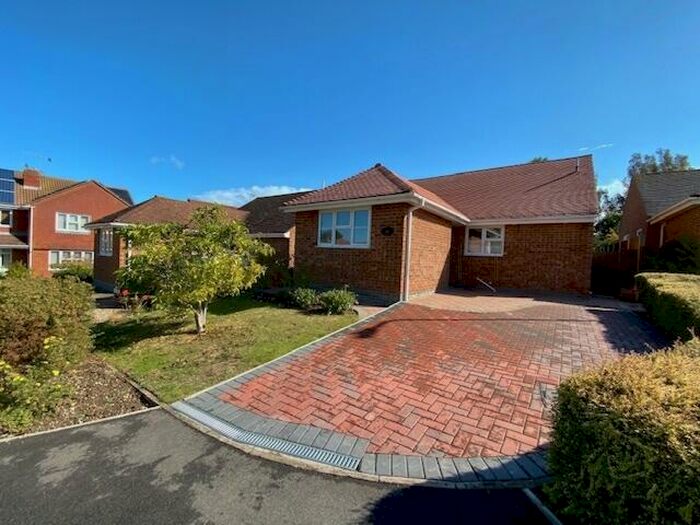 2 Bedroom Bungalow To Rent In Preston Park, Faversham, ME13