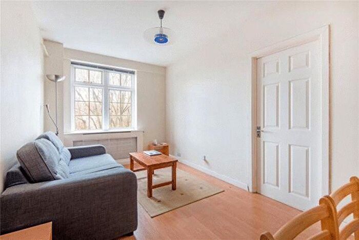 1 Bedroom Apartment To Rent In Abbey Road, London, NW8