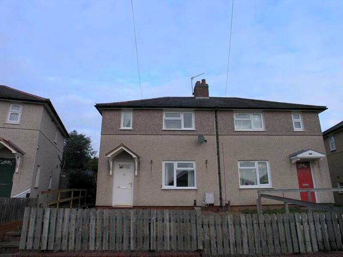 2 Bedroom Property To Rent In Cooper Avenue, Brierley Hill, DY5