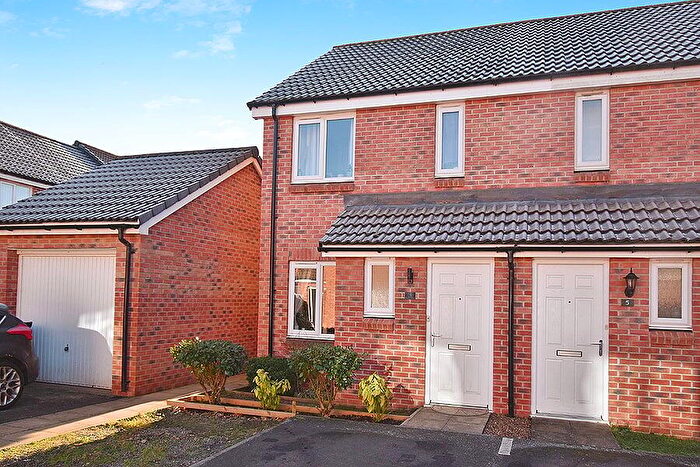 2 Bedroom Semi Detached House For Sale In Cedar Close, Cranbrook, Exeter, EX5