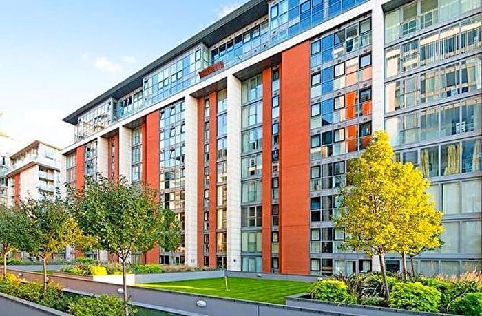 1 Bedroom Flat To Rent In Alaska Building, Western Gateway, Royal Victoria Docks, Excel, London, E16