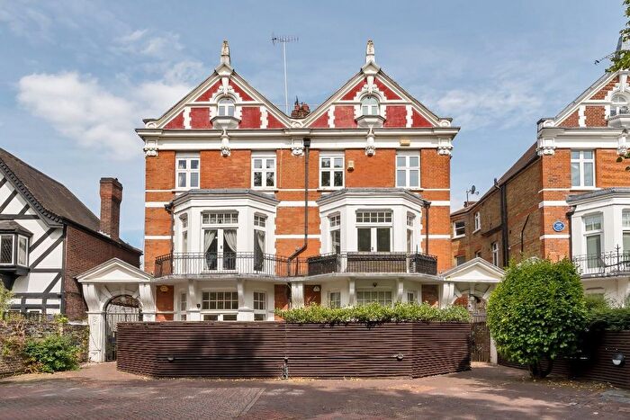 2 Bedroom Flat For Sale In Maida Vale, W9