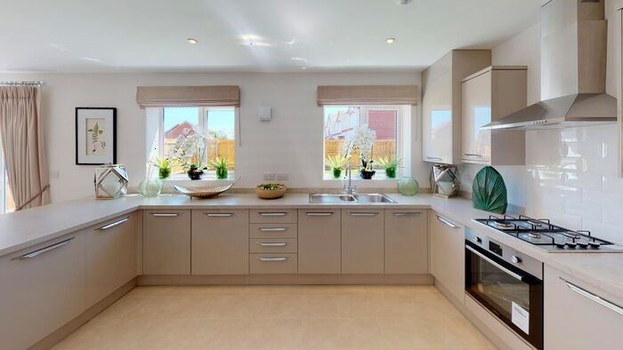 4 Bedroom Detached House For Sale In Highmere Drive, Connahs Quay, CH5
