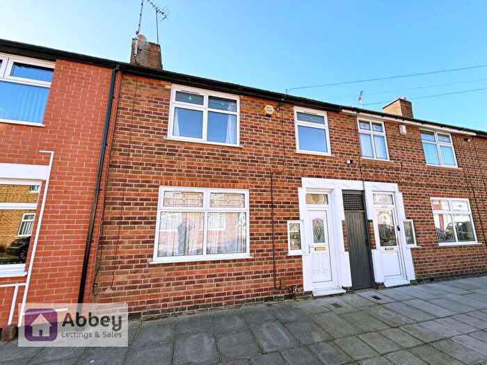 3 Bedroom Terraced House To Rent In Hunter Road, Leicester, LE4