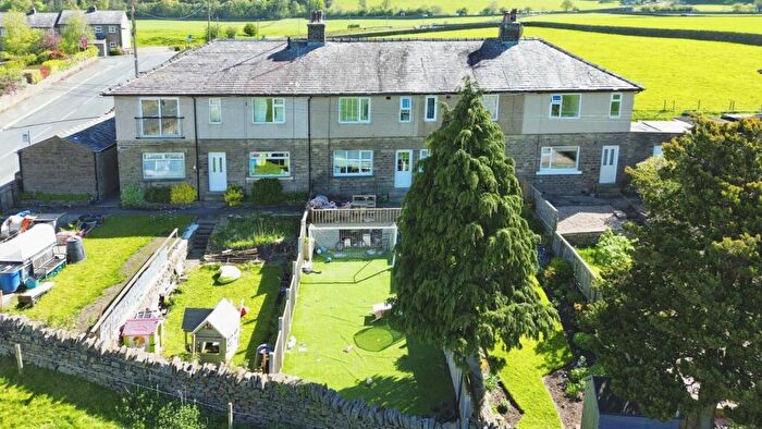 3 Bedroom Terraced House For Sale In Aireside Avenue, Cononley, BD20
