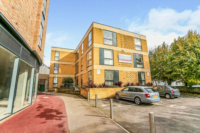 1 Bedroom Flat To Rent In Elwick Road, Ashford, TN23