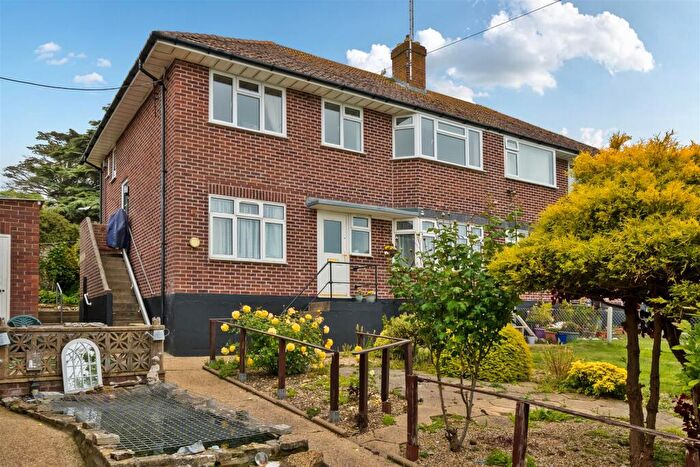 2 Bedroom Apartment For Sale In Summerhill Road, Lyme Regis, DT7