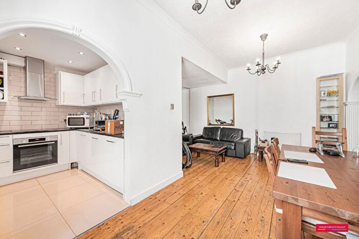 1 Bedroom Flat To Rent In Park Road, London, NW1