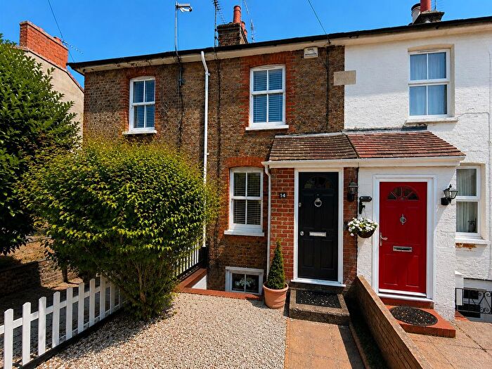3 Bedroom Property For Sale In Alexandra Road, Englefield Green, Egham, TW20