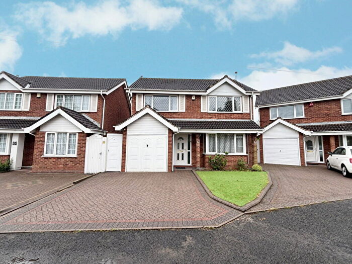 4 Bedroom Detached House For Sale In The Smithy, Sheldon, B26