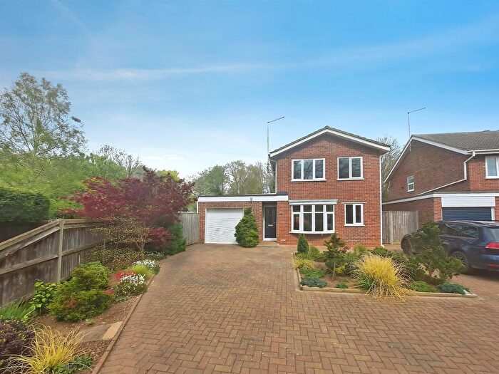 3 Bedroom Detached House For Sale In Weatherthorn, Orton Malborne, Peterborough, PE2