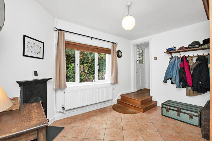4 Bedroom Detached House For Sale In South Leatherhead, KT22