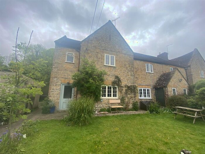 2 Bedroom Property To Rent In Oborne, Sherborne, DT9