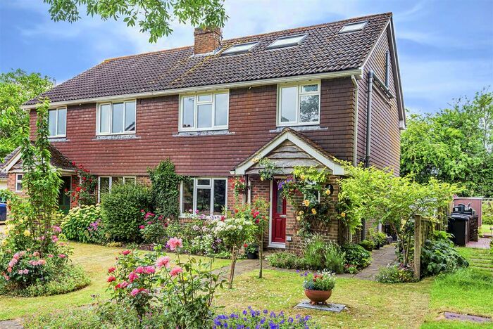 4 Bedroom Semi-Detached House For Sale In Riverside Green, Kings Somborne, Stockbridge, Hampshire, SO20