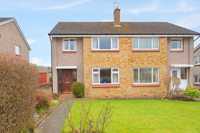 3 Bedroom Semi Detached House For Sale In Pitcorthie Drive, Dunfermline, KY11