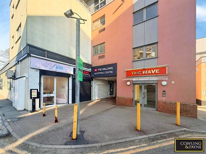 1 Bedroom Flat To Rent In Market Avenue, Wickford, SS12