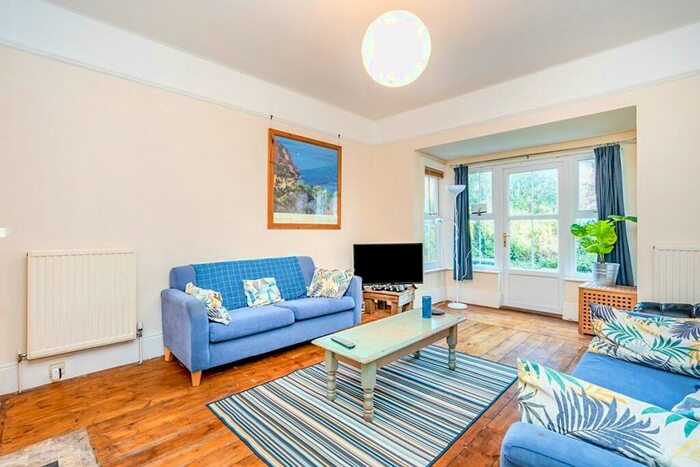 4 Bedroom House To Rent In Khartoum Road, Southampton, SO17