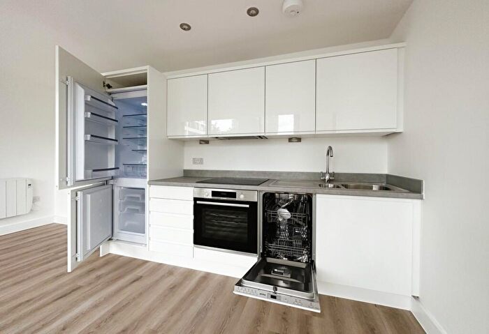 1 Bedroom Apartment To Rent In Alexander House, Talbot Road, Manchester, M16