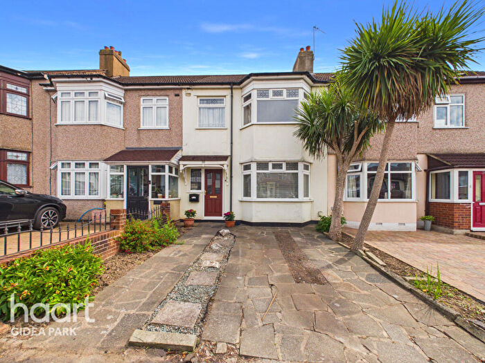 3 Bedroom Terraced House For Sale In Norman Road, Hornchurch, RM11