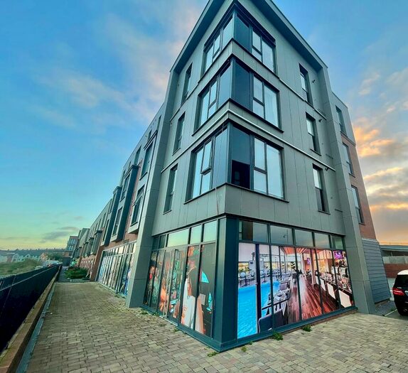 2 Bedroom Property To Rent In Barry, CF62