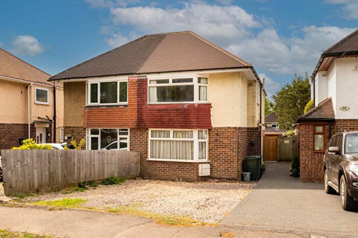 3 Bedroom Semi-Detached House For Sale In Sinclair Avenue, Banbury, OX16