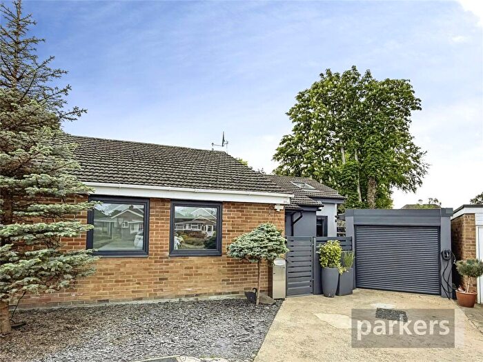 4 Bedroom Bungalow For Sale In Shakespeare Road, Eynsham, Witney, Oxfordshire, OX29