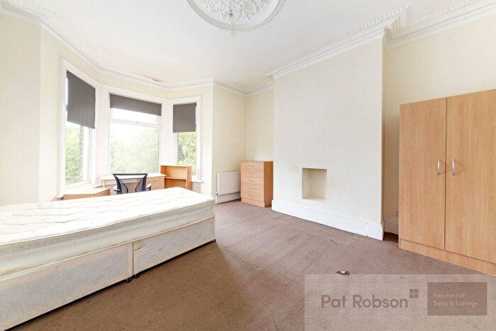 5 Bedroom Terraced House To Rent In Jesmond Vale Terrace, Heaton, Newcastle Upon Tyne, NE6