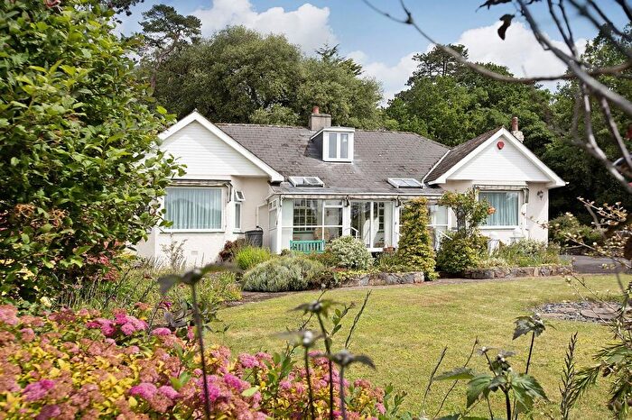 3 Bedroom Detached Bungalow For Sale In Teignmouth Road, Torquay, TQ1