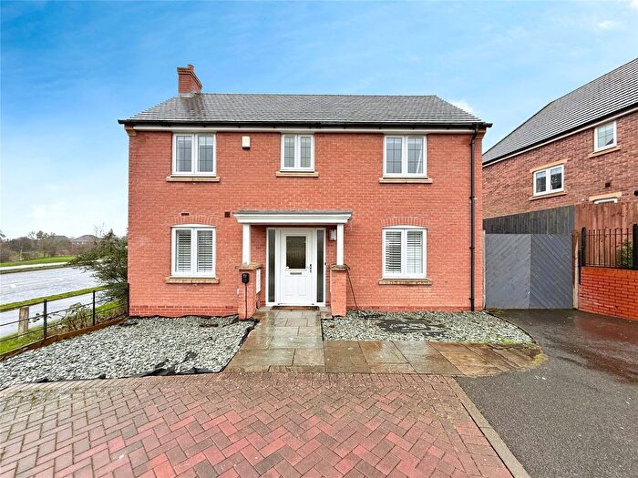 4 Bedroom Detached House For Sale In Moore Gardens Close, Rothley, Leicestershire, LE7