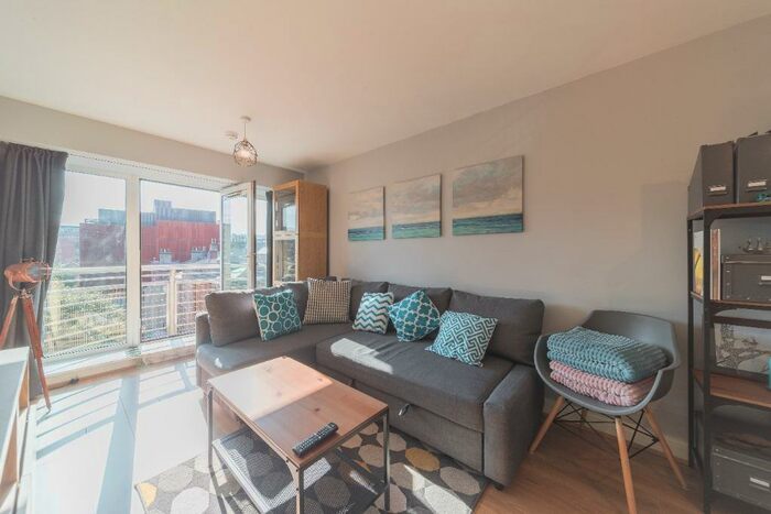 2 Bedroom Flat To Rent In Westfield Terrace, City Centre, Sheffield, S1