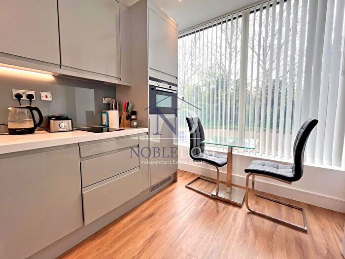 1 Bedroom Flat For Sale In West Gate, London, W5