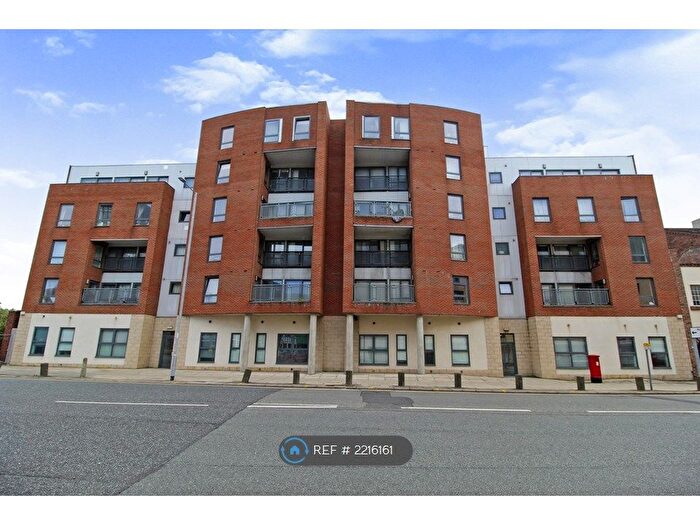 2 Bedroom Flat To Rent In Moss Street, Liverpool, L6