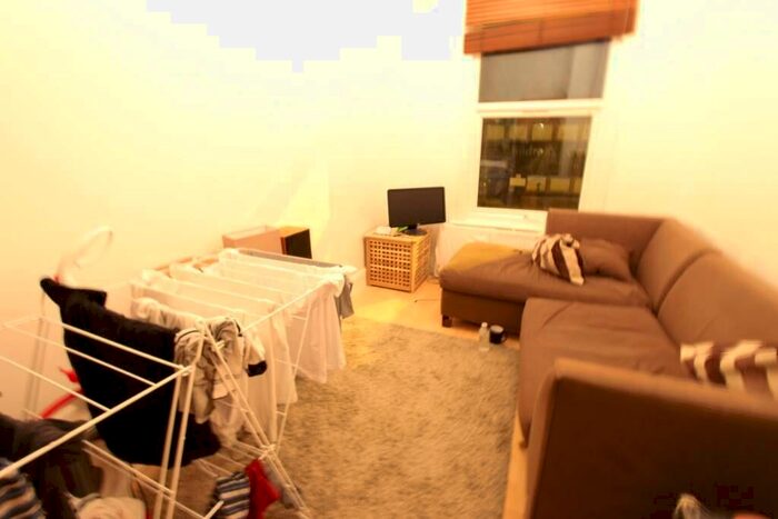 2 Bedroom Apartment To Rent In Rectory Road, London, N16