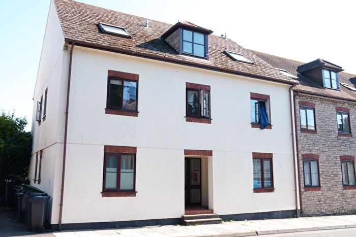 2 Bedroom Flat For Sale In Church Close, Church Street, Dorchester, DT1