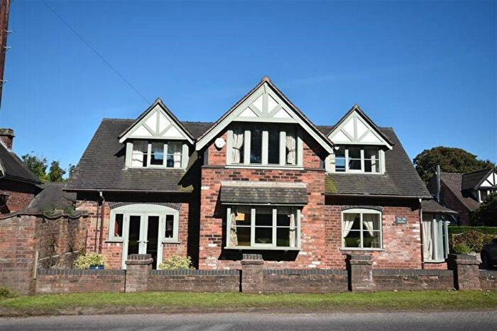 4 Bedroom Detached House For Sale In Congleton Road, Marton, SK11