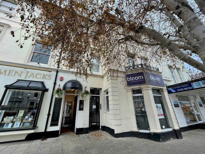 2 Bedroom Flat To Rent In Gildredge Road, Eastbourne BN21