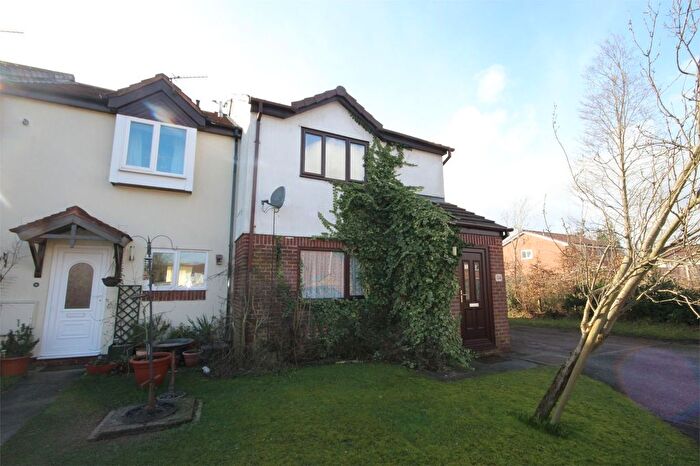 1 Bedroom Flat To Rent In Charnwood Close, Birchwood, WA3