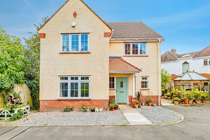 4 Bedroom Detached House For Sale In Leckwith Drive, Bridgend, CF31