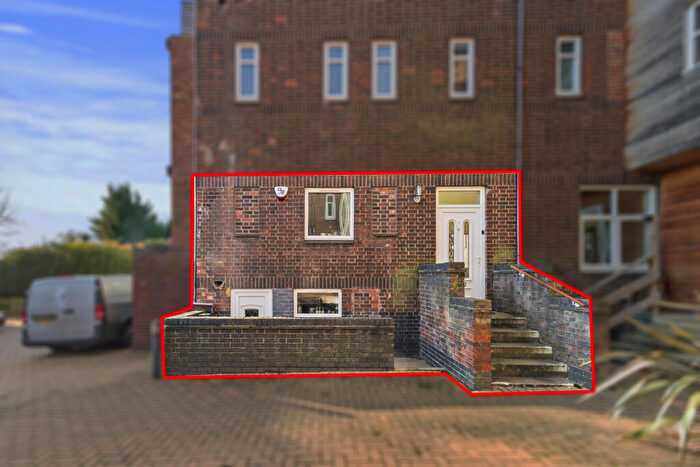 3 Bedroom Maisonette For Sale In Weldon Road, Corby, NN17