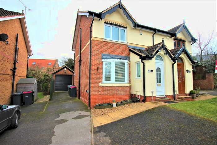 3 Bedroom Semi-Detached House To Rent In Rodwell Close, Treeton, Rotherham, Rotherham, S60