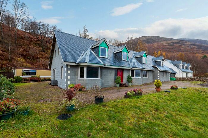 5 Bedroom Detached House For Sale In North Ballachulish, Fort William, Lochaber, PH33