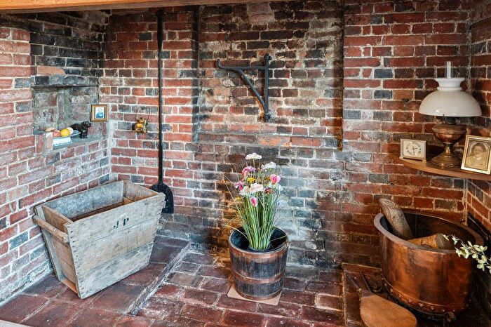 2 Bedroom Semi-detached House For Sale In Headcorn Road, Biddenden, TN27