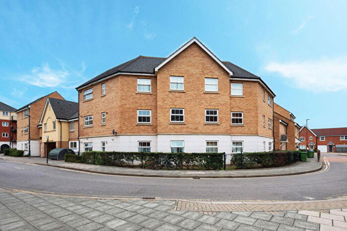 2 Bedroom Flat For Sale In Pettacre Close, London, SE28