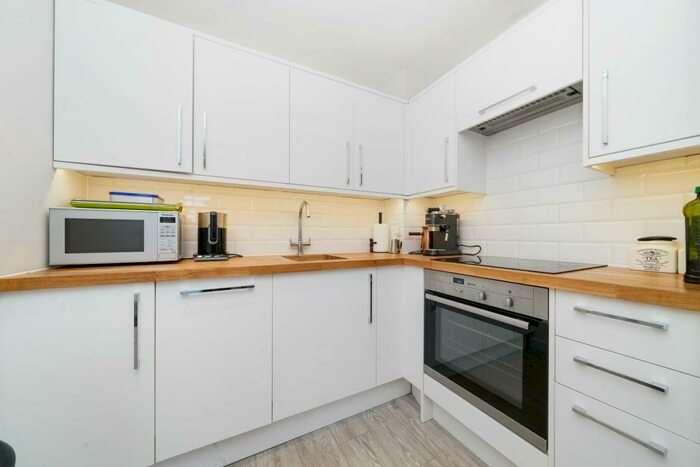 1 Bedroom Flat To Rent In Lewisham High Street, London, SE13