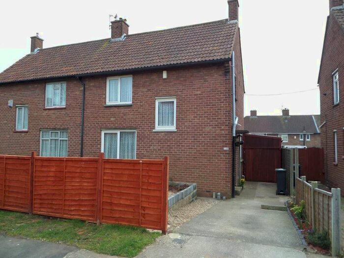 3 Bedroom Semi-Detached House To Rent In Ambleside Avenue, Southmead, Bristol BS10